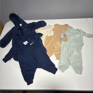 Nike Baby Clothing Set - Blue, Cream, Tan, Green ; size new born